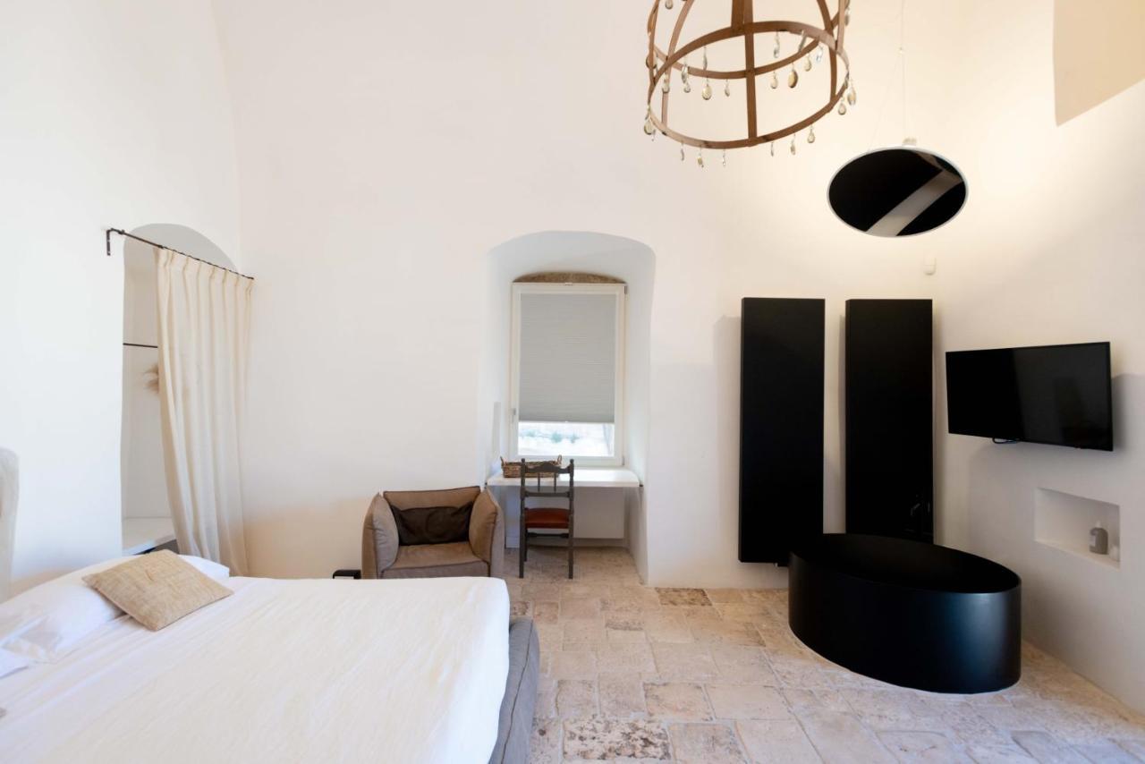 קרוביניו Arya Nobile Dimora By Raro Villas מראה חיצוני תמונה
